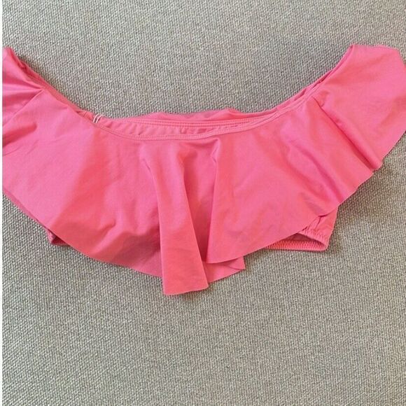 Trina Turk Monaco Ruffle Bikini Top Size 6‎ - Picture 5 of 5